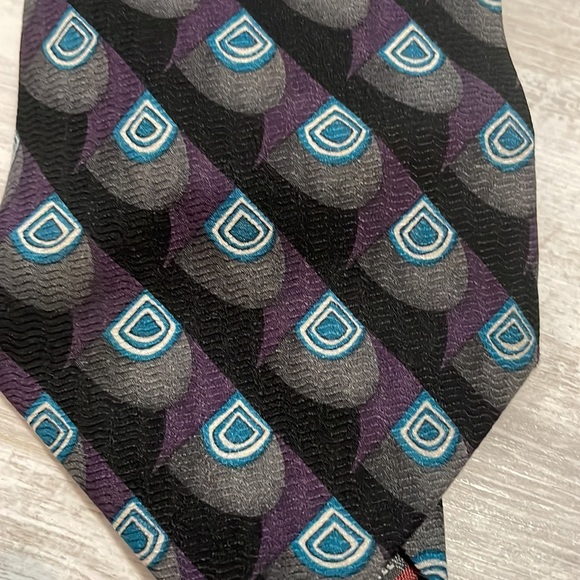 Christian Dior 100% Silk Peacock Black Purple Blue Tie - Picture 2 of 4